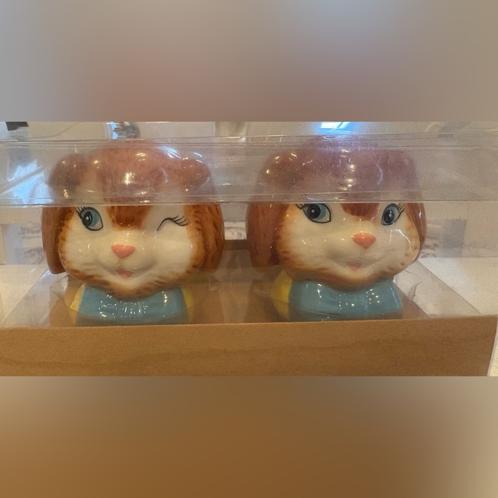 Adorable Bunny Ceramic Figurines - Brown and Blue